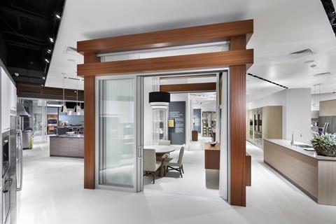 Pirch, Dallas